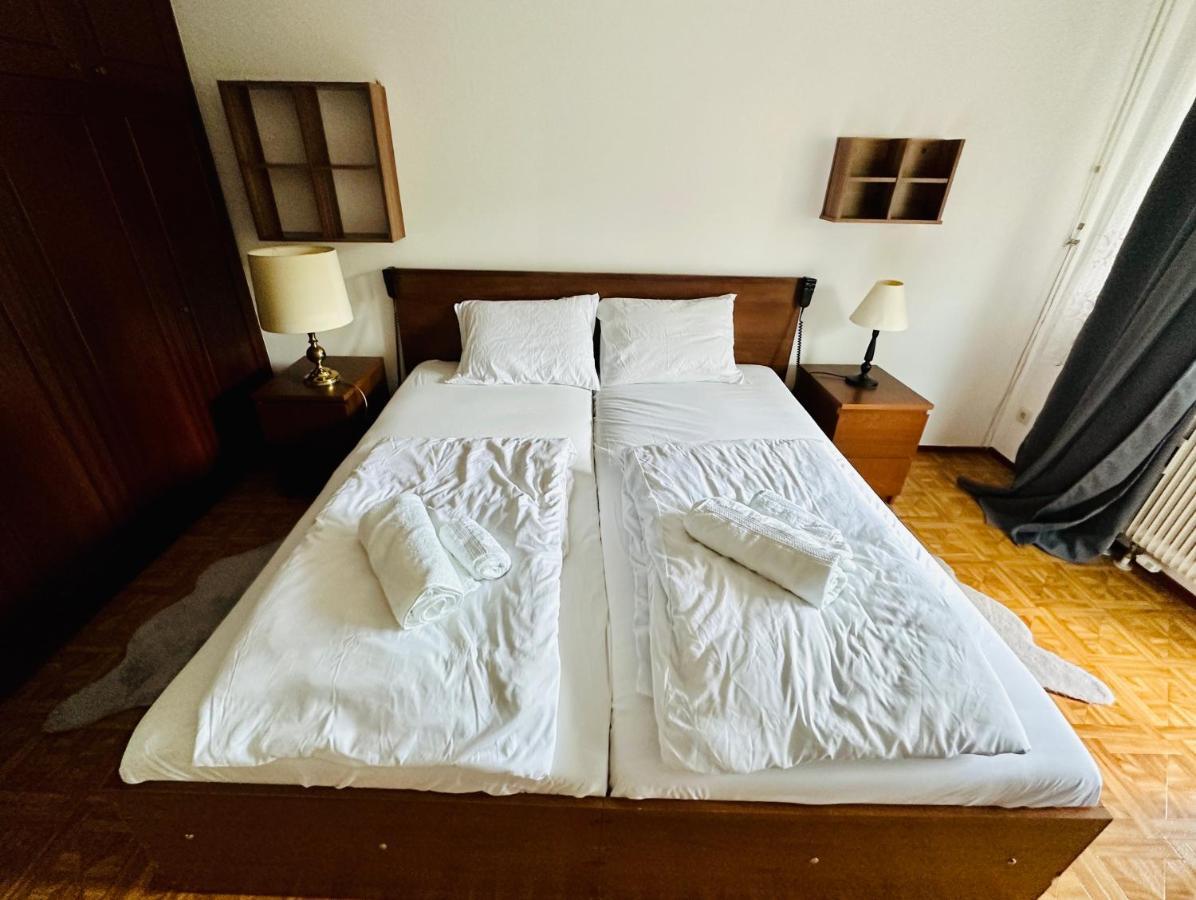 2 Rooms Flat With Balcony, Near Of Center Wenen Buitenkant foto