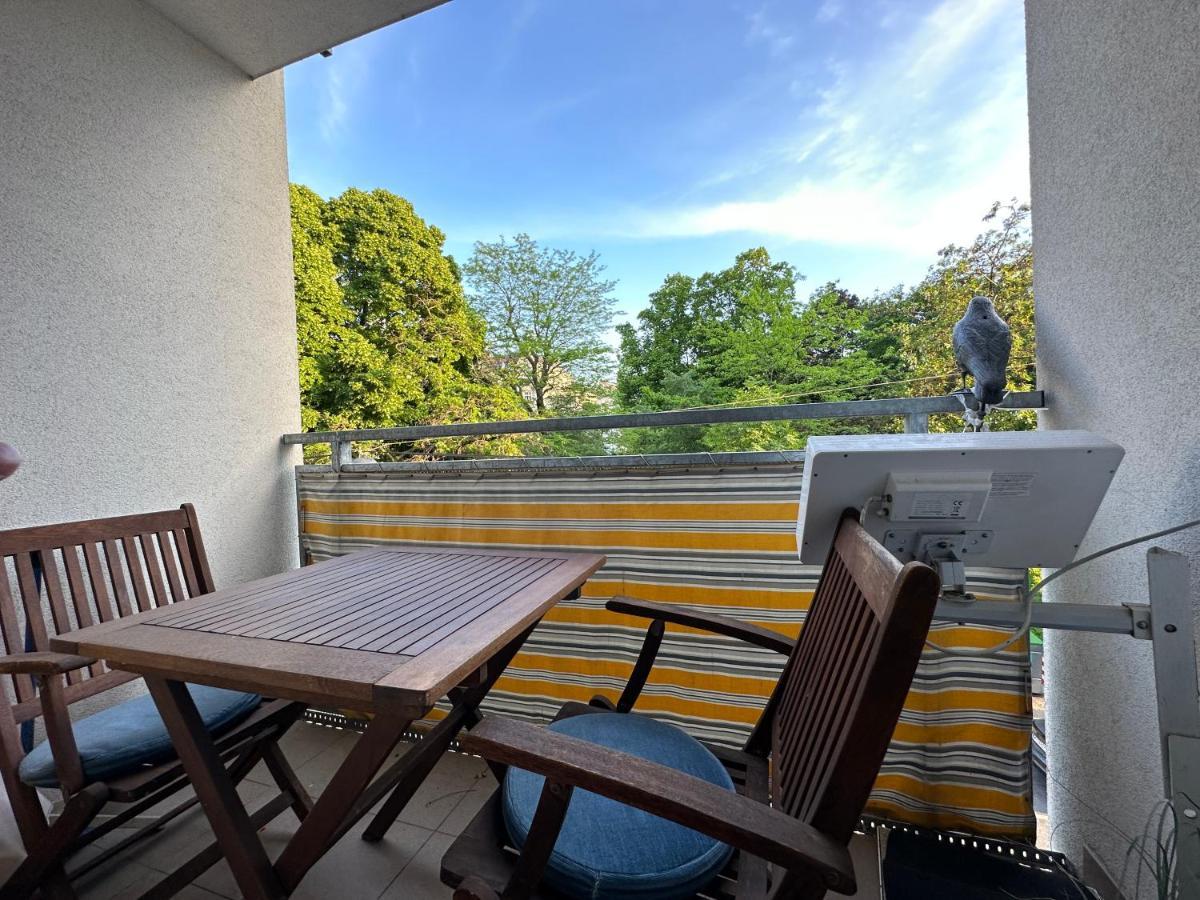 2 Rooms Flat With Balcony, Near Of Center Wenen Buitenkant foto